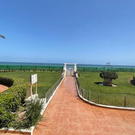 Los Alamos Primera Linea Playa-serviden Apartment *